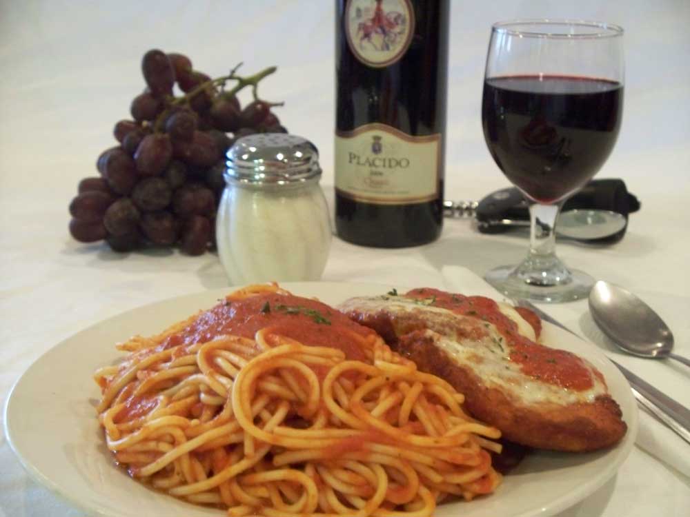 get fed right at brother's pizza />

                <br />

                <br />

                <table align=
